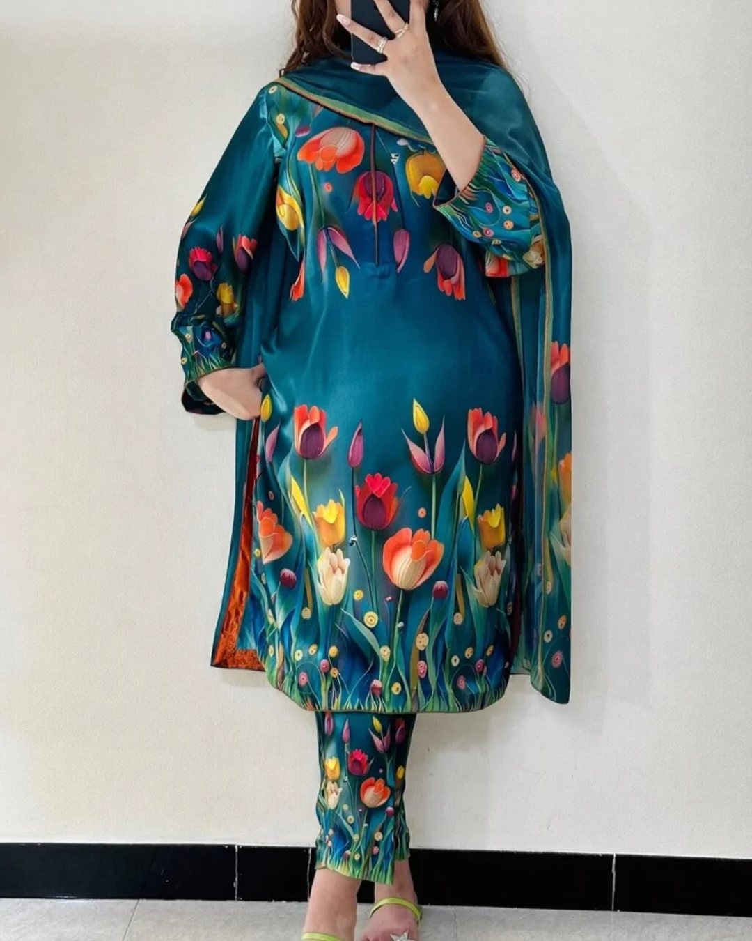 CHINA SILK 3D PEACOCK